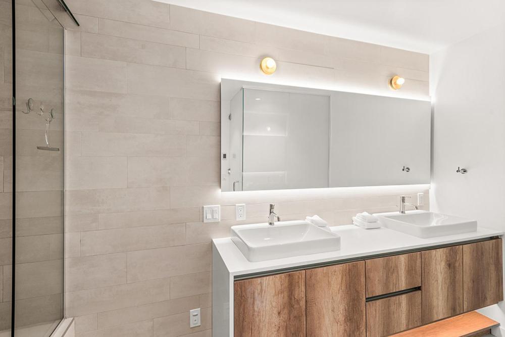 Fifth Avenue 303, Newly Remodeled, Light-filled 3 Bdr Condo, Close To Slopes Holiday home *