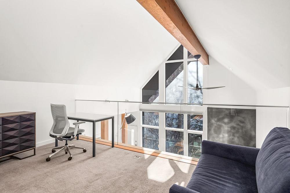 Fifth Avenue 303, Newly Remodeled, Light-filled 3 Bdr Condo, Close To Slopes * Aspen