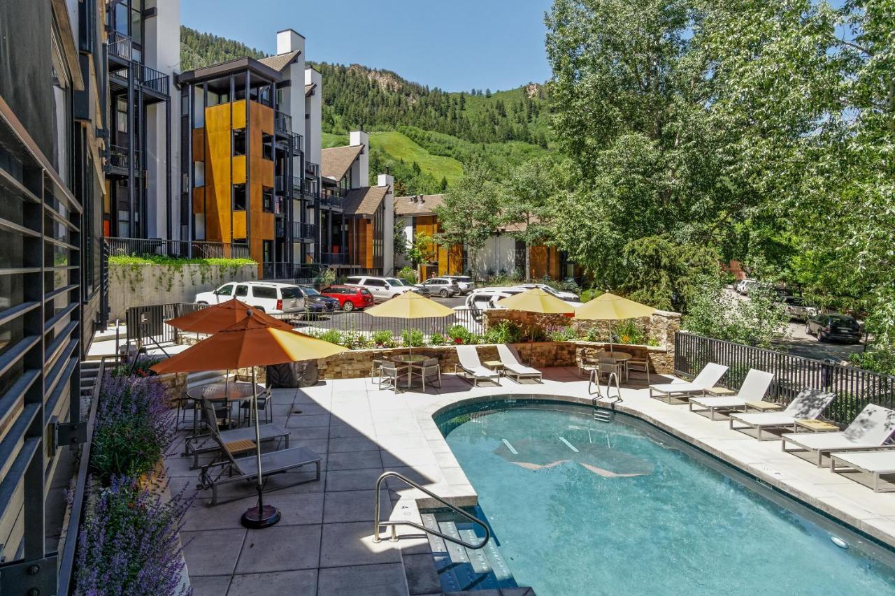 Fifth Avenue 303, Newly Remodeled, Light-filled 3 Bdr Condo, Close To Slopes